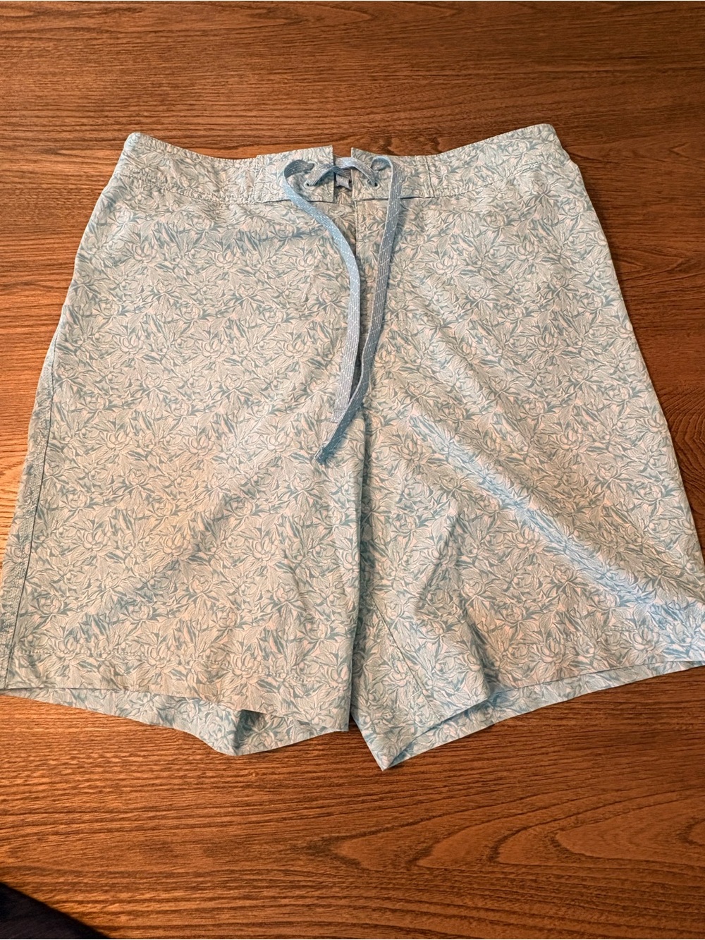Southern Tide Light Blue Floral Swim Shorts